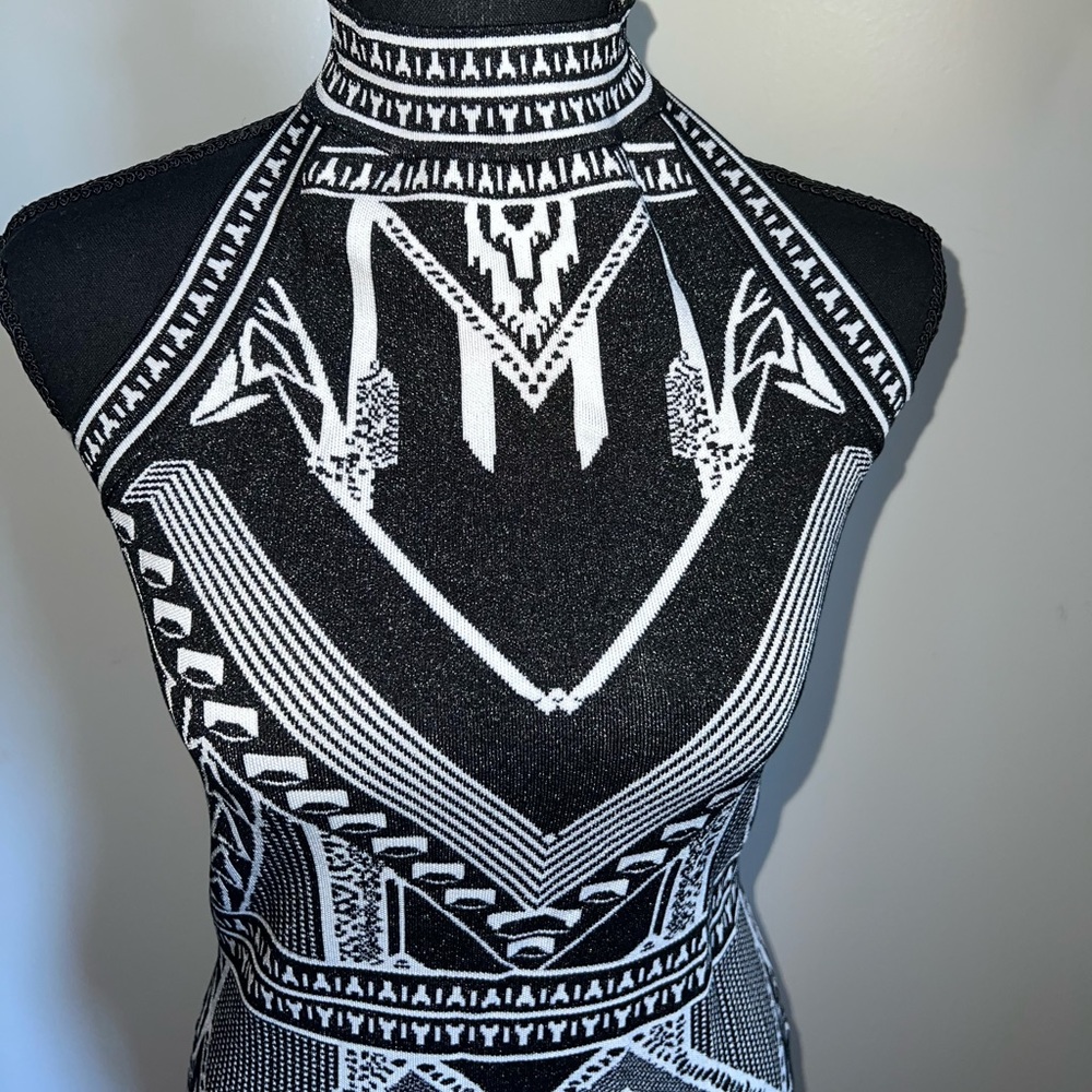 Halter long bandage dress/ size large/ black and white